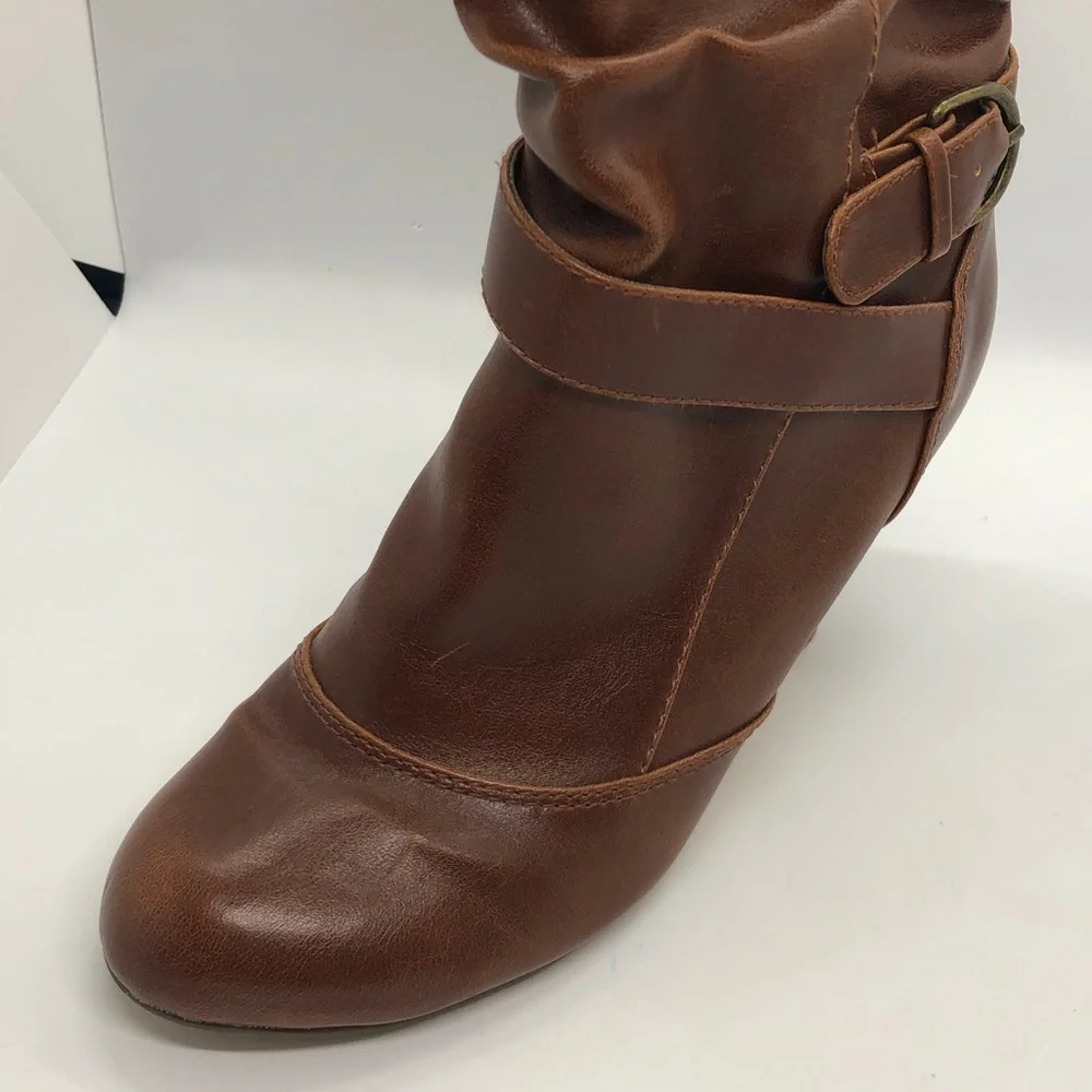 TAXI Light Brown Heeded Leather Boots, Size 38 (7.5) - Picture 6 of 12